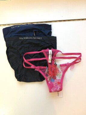 NWT For Love & Lemons Victorias Secret Womens Underwear Thong Size XS $60 [jb]